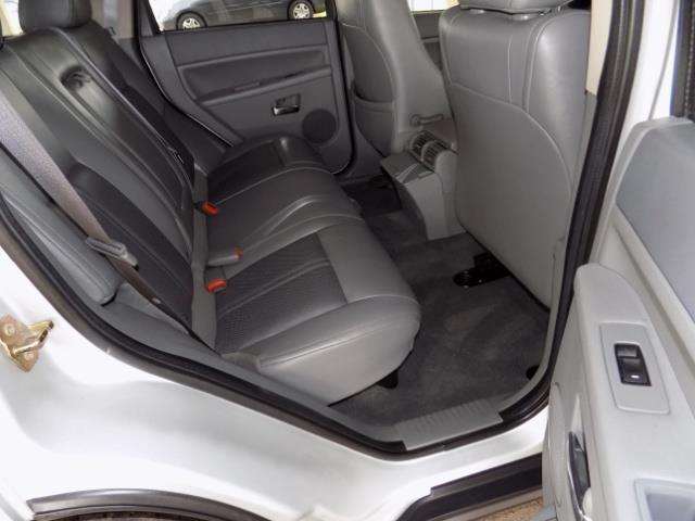 2006 Jeep Grand Cherokee Limited 4dr SUV 4WD w/ Front Side Airbags